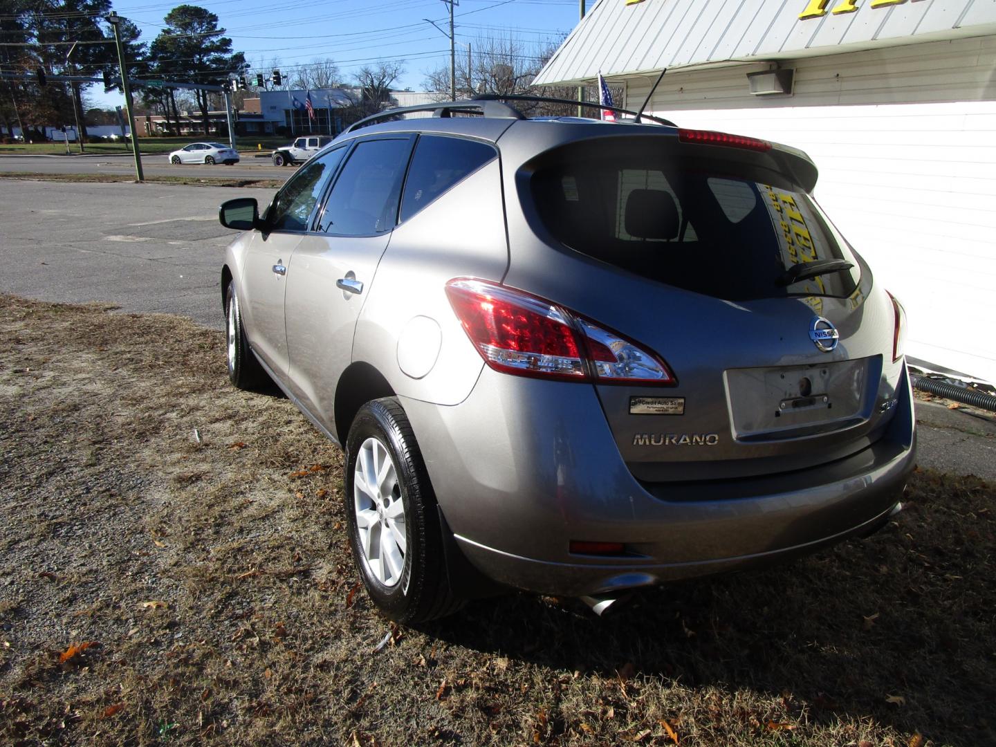 2012 Gray Nissan Murano (JN8AZ1MW9CW) , located at 2553 Airline Blvd, Portsmouth, VA, 23701, (757) 488-8331, 36.813889, -76.357597 - Down Payment: $799 Weekly Payment: $100 APR: 23.9% Repayment Terms: 42 Months ***CALL ELIZABETH SMITH - DIRECTOR OF MARKETING @ 757-488-8331 TO SCHEDULE YOUR APPOINTMENT TODAY AND GET PRE-APPROVED RIGHT OVER THE PHONE*** - Photo#7